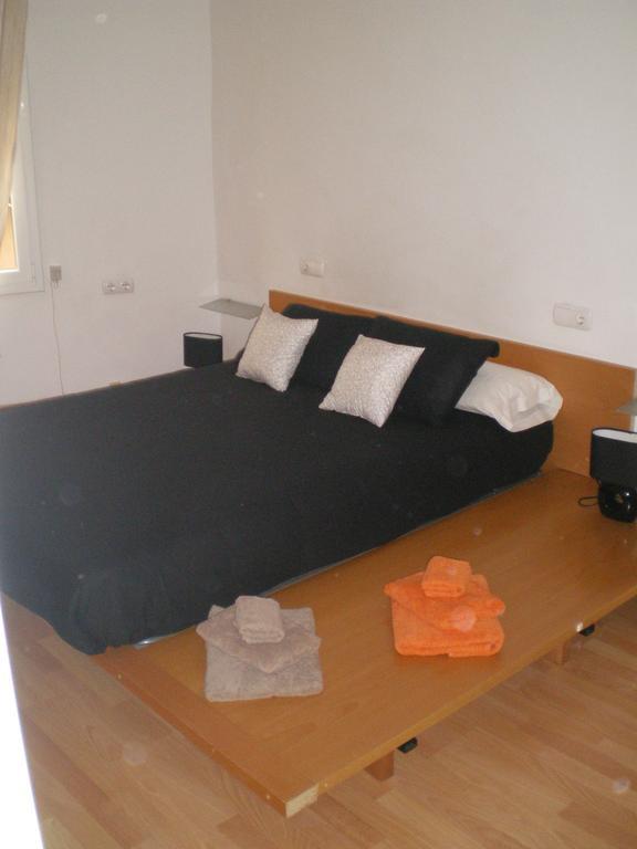 Apartament Elcano Appartement Sabadell Buitenkant foto